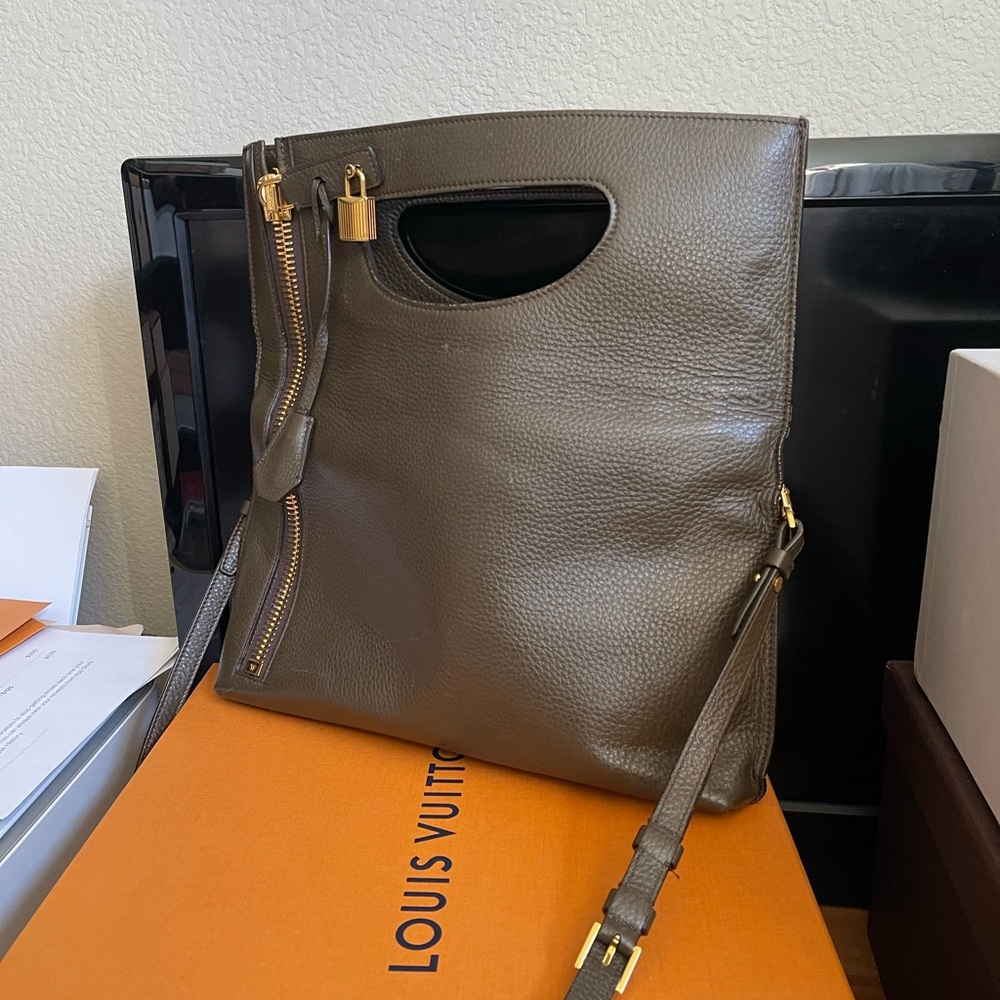 Tom Ford fold-over padlock zip crossbody bag
